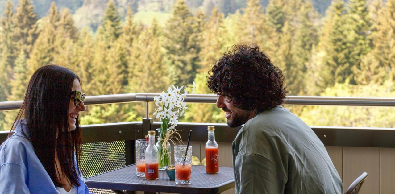 Boutique Hotel Corbetta - Spa 60M2 - La Montagne A 5 Minutes De L'Autoroute A12 Aux Paccots Sur Montreux - Nouveau Loft Familial - Profitez Du Lac Leman Et Des Montagnes En Meme Temps Les Paccots מראה חיצוני תמונה