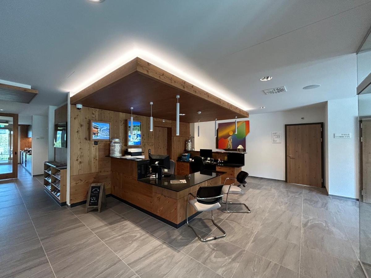 Boutique Hotel Corbetta - Spa 60M2 - La Montagne A 5 Minutes De L'Autoroute A12 Aux Paccots Sur Montreux - Nouveau Loft Familial - Profitez Du Lac Leman Et Des Montagnes En Meme Temps Les Paccots מראה חיצוני תמונה
