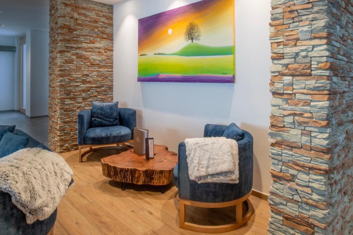 Boutique Hotel Corbetta - Spa 60M2 - La Montagne A 5 Minutes De L'Autoroute A12 Aux Paccots Sur Montreux - Nouveau Loft Familial - Profitez Du Lac Leman Et Des Montagnes En Meme Temps Les Paccots מראה חיצוני תמונה