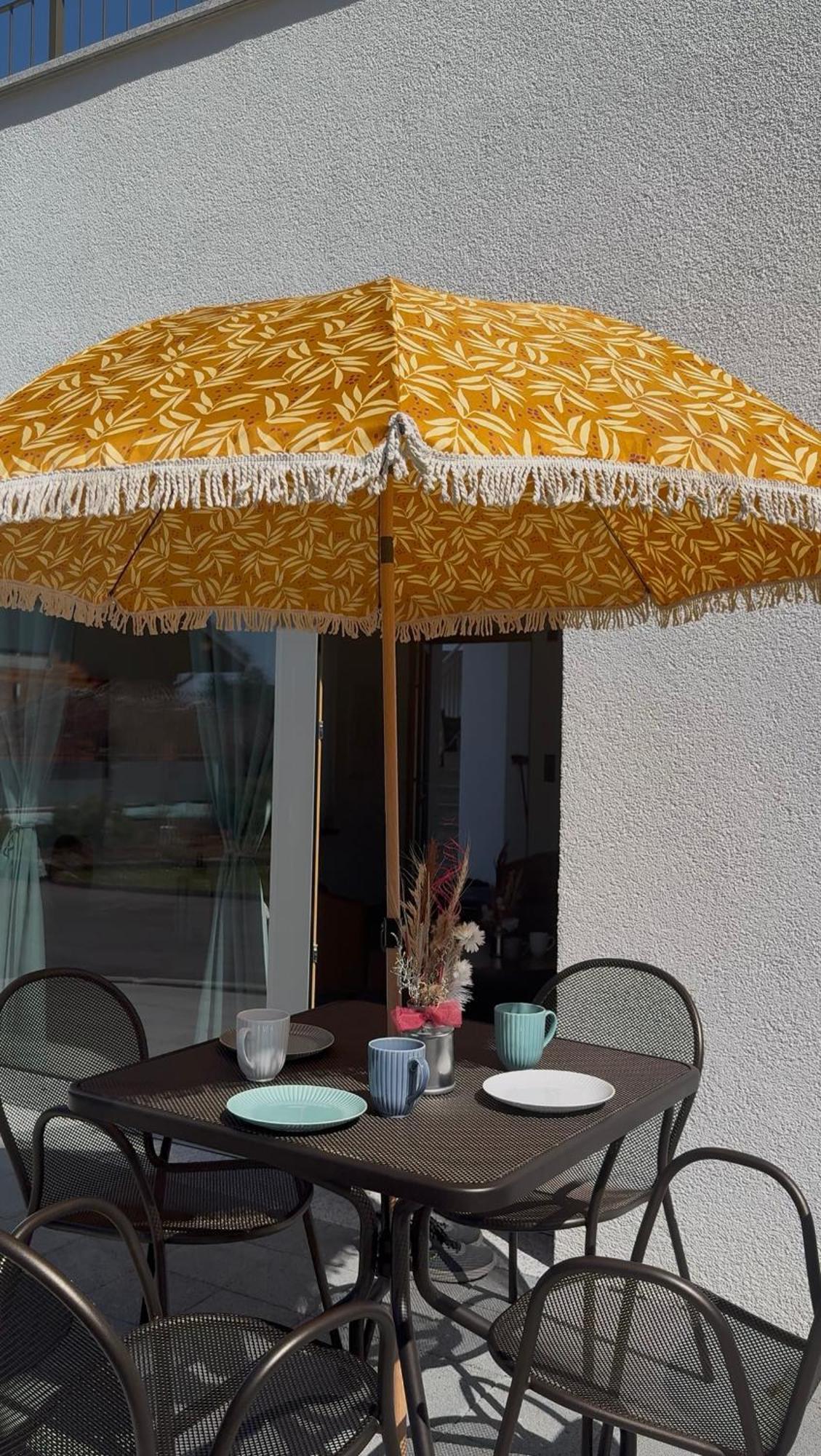 Boutique Hotel Corbetta - Spa 60M2 - La Montagne A 5 Minutes De L'Autoroute A12 Aux Paccots Sur Montreux - Nouveau Loft Familial - Profitez Du Lac Leman Et Des Montagnes En Meme Temps Les Paccots מראה חיצוני תמונה